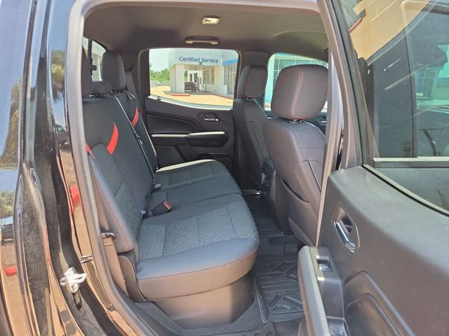 Used 2025 Black Chevrolet Z71 image 15