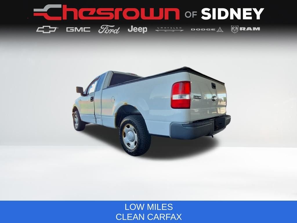 Used 2008 White Ford XL image 15