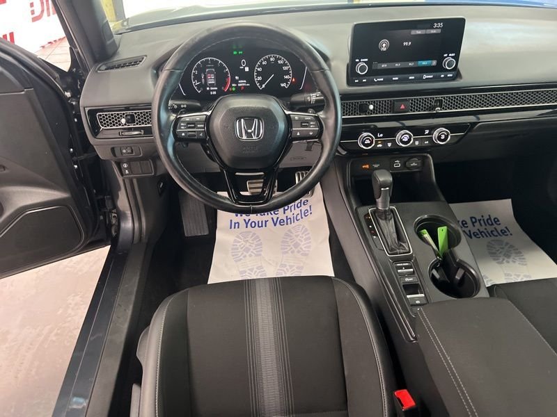 Used 2024  Honda Sport image 26