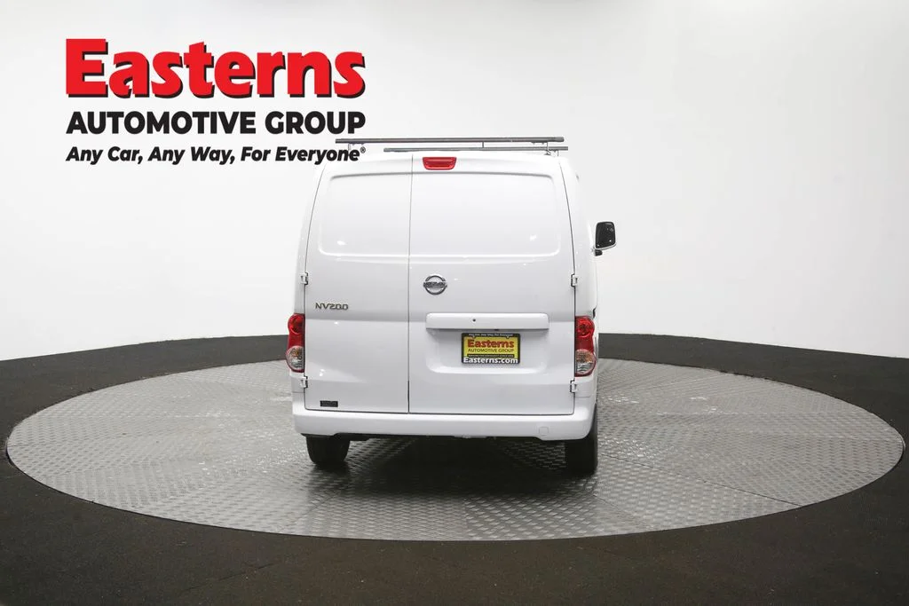 Used 2019 White Nissan SV image 35