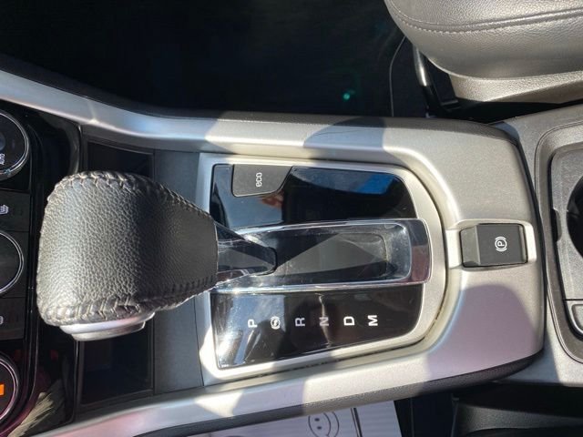 Used 2015 Red Chevrolet LT image 26