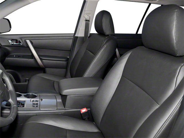 Used 2012 Blizzard Pearl Toyota Base image 8