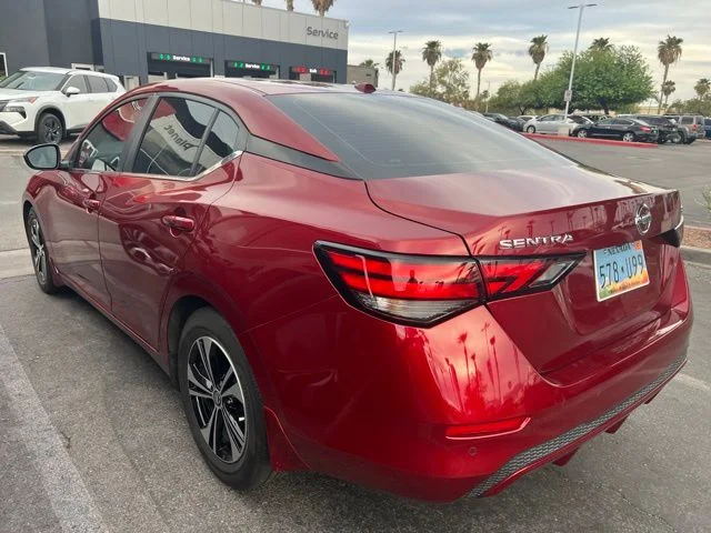 Used 2022 Scarlet Nissan SV image 2