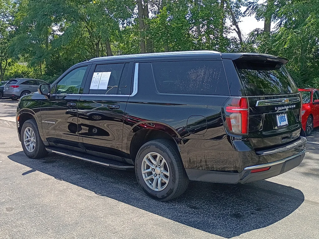 Used 2022 Black Chevrolet LT image 5