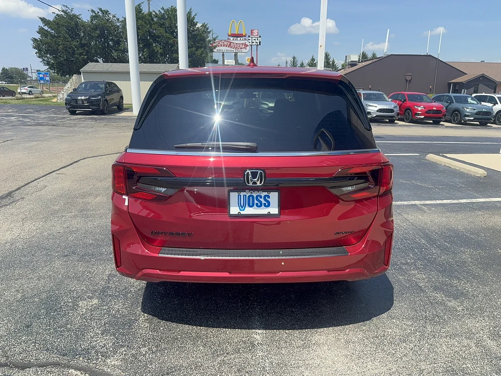 New 2026 Radiant Red Metallic II Honda Sport-L image 6