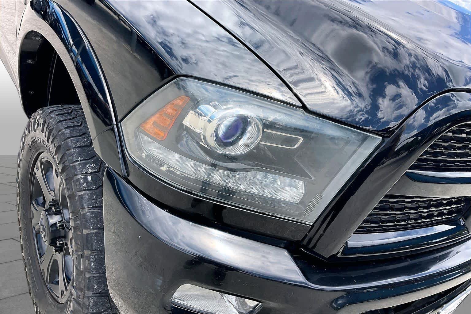 Used 2014 Black Clearcoat Ram Laramie image 26
