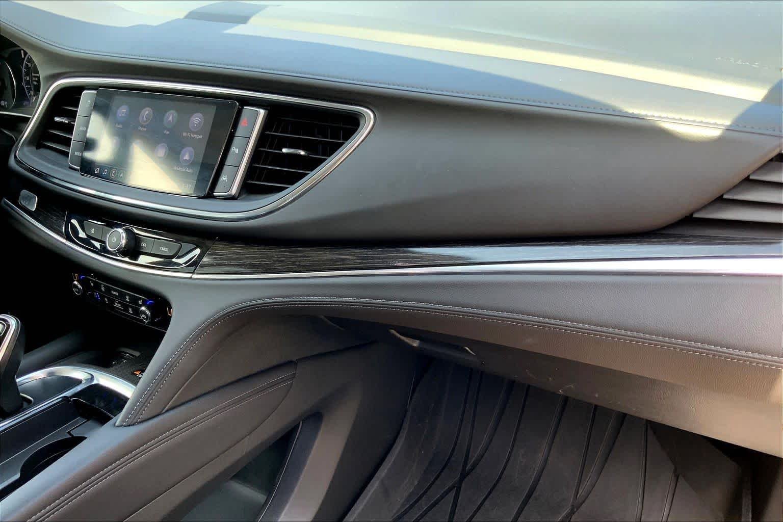 Used 2021 White Frost Tricoat Buick Avenir image 17