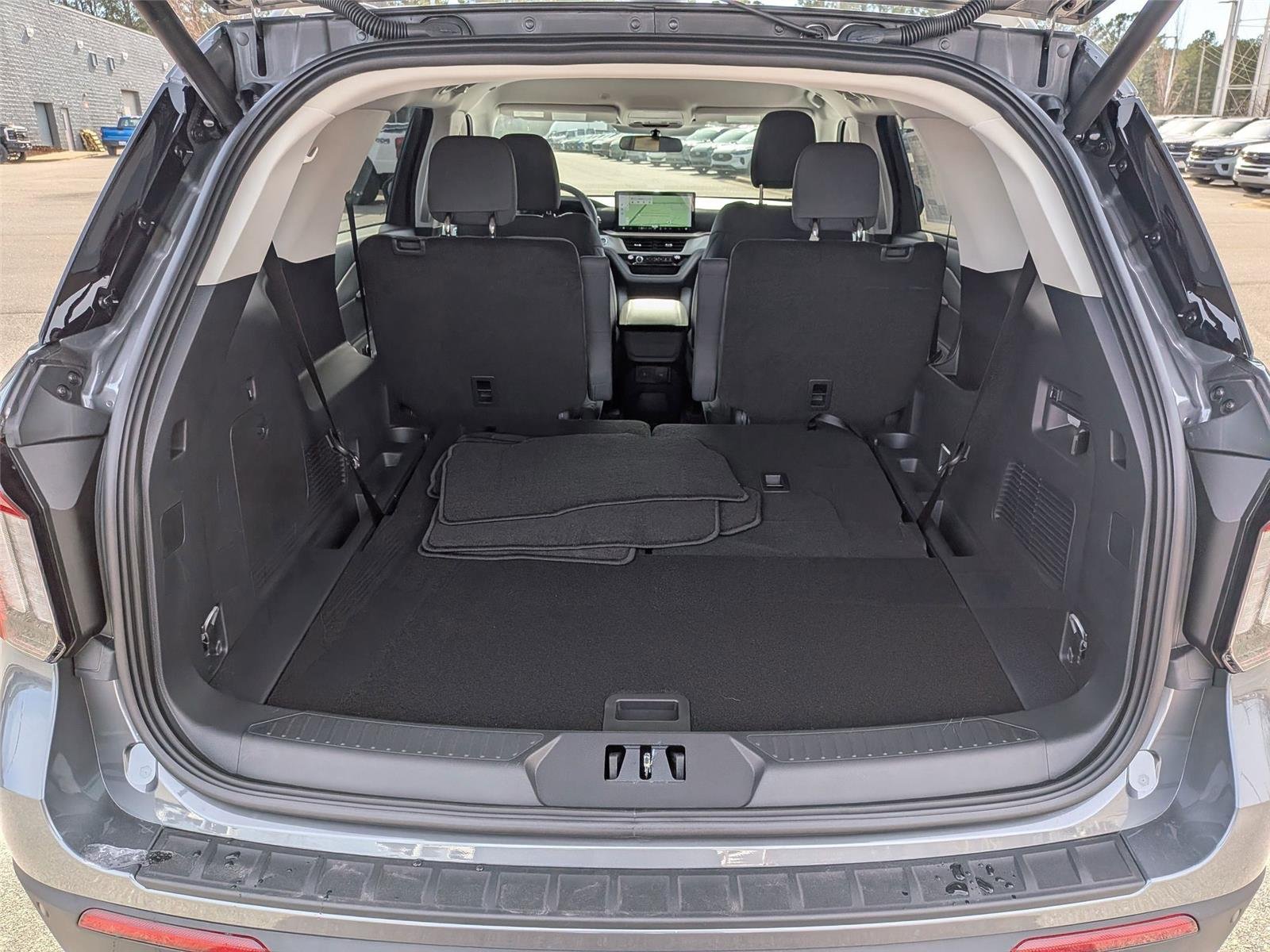 New 2026 Carbonized Gray Metallic Ford Active image 28