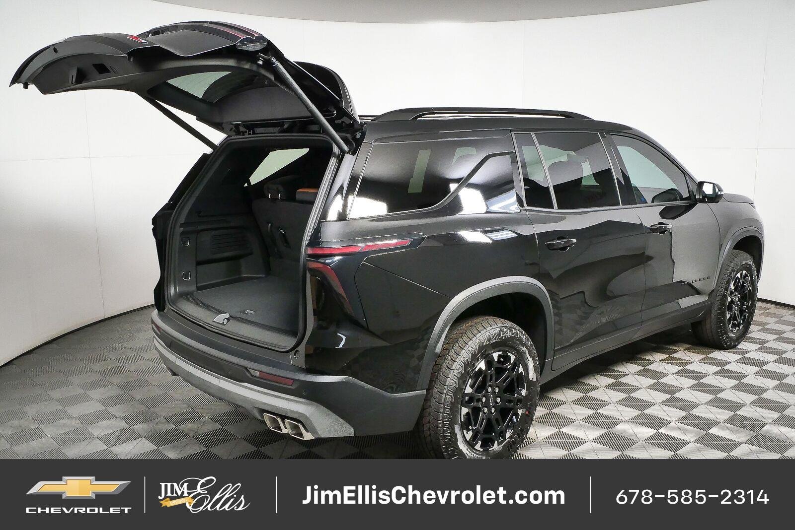 2027 Chevrolet Traverse Z71 - Photo 27