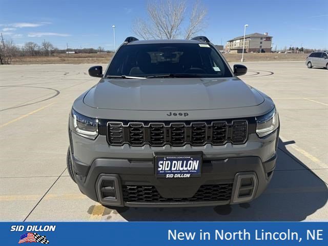 New 2026 Sting-Gray Clearcoat Jeep Laredo 4x4 image 3