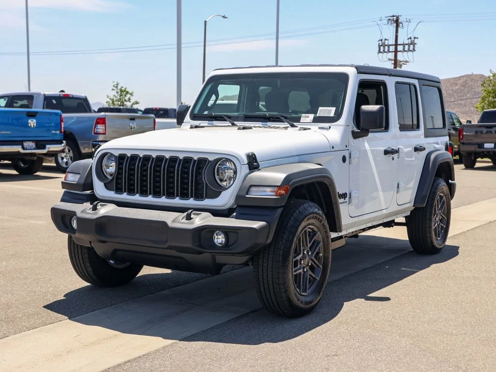 New 2026 Bright White Clear-Coat Exterior Paint Jeep Sport image 7