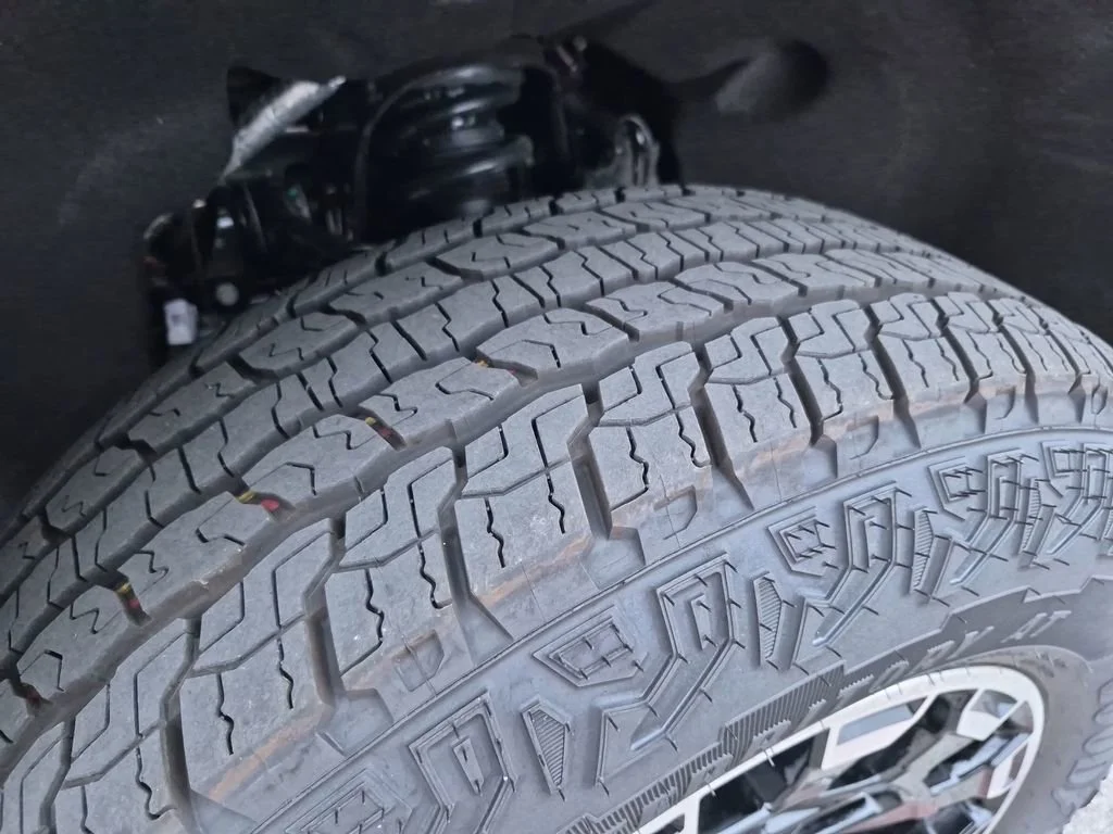 New 2026 Onyx Black GMC AT4 image 16