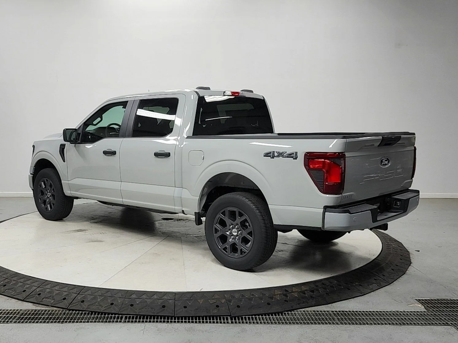 New 2026 Avalanche Ford STX® image 5
