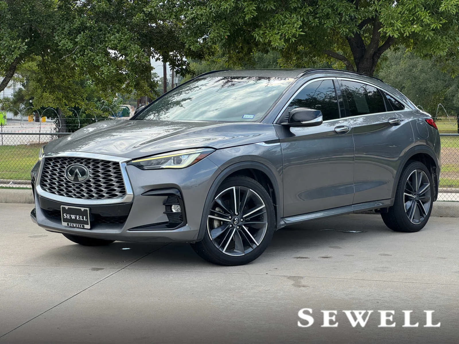 2023 INFINITI QX55 LUXE