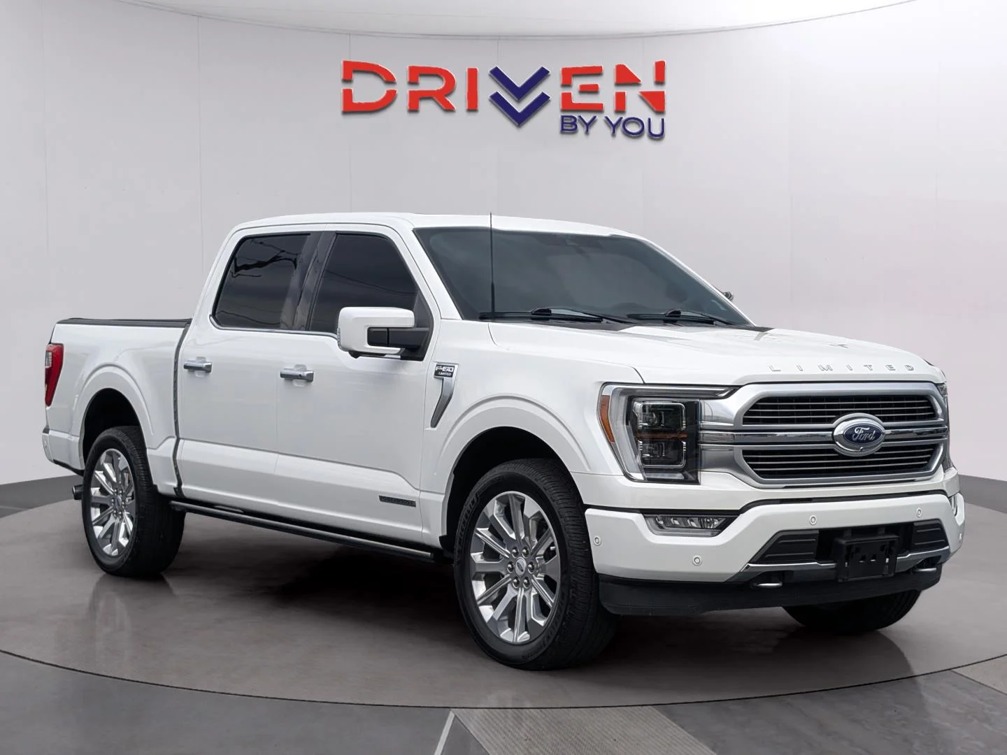 Used 2021 Star White Metallic Tri-Coat Ford Limited image 7