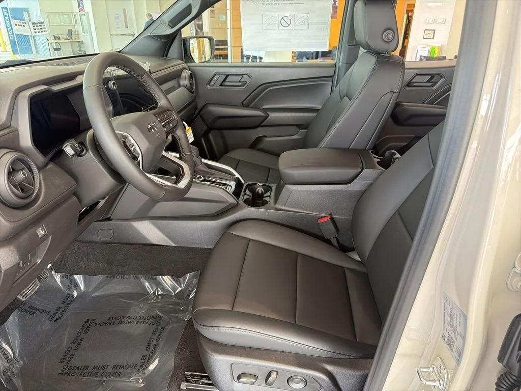 New 2026 White Chevrolet Trail Boss image 8