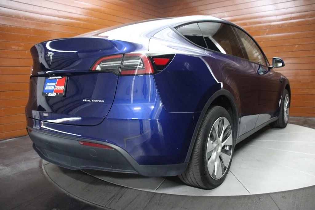 Used 2023 Deep Blue Metallic Tesla Long Range image 5