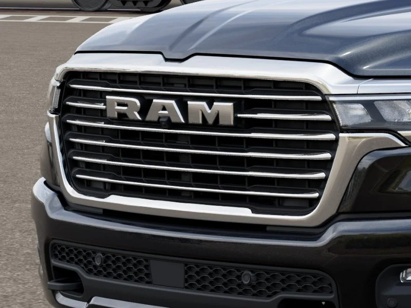 New 2026 Diamond Black Crystal Pearl-Coat Exterior Paint RAM LARAMIE image 7