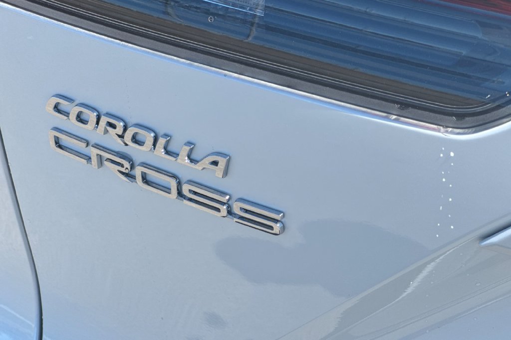 Used 2026 Beige Toyota L image 21