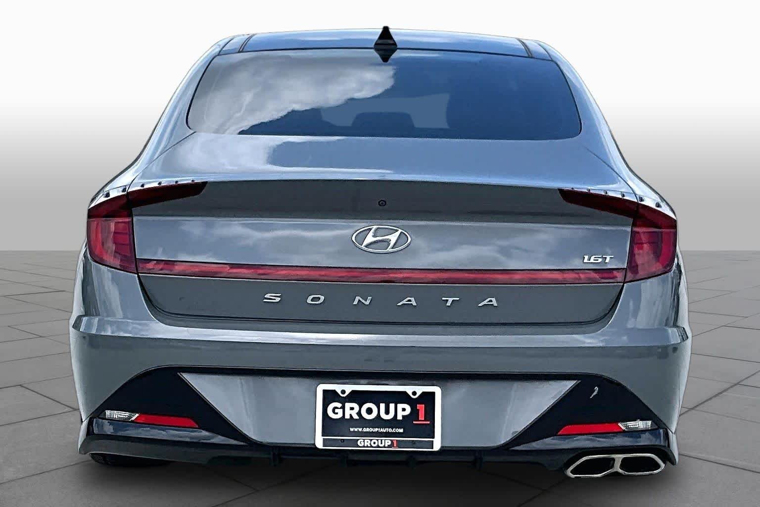 Used 2023 Hampton Gray Hyundai SEL Plus image 5