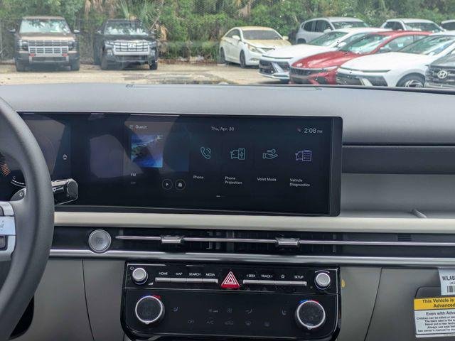 New 2026 Silver Hyundai SEL FWD image 19