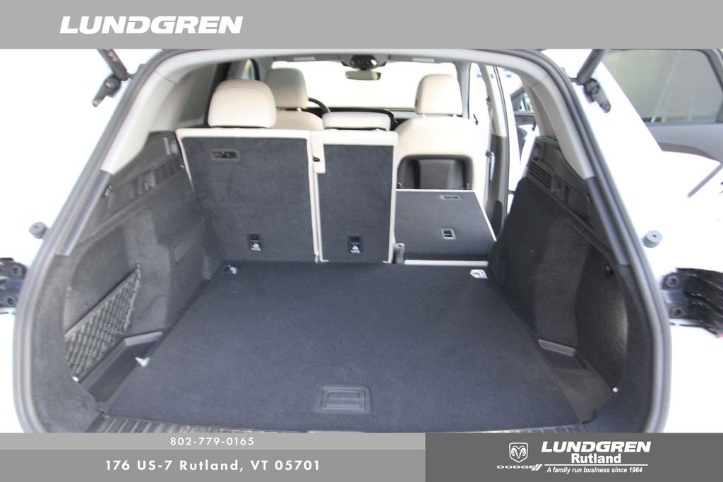 Used 2025 White Audi 2.0T Premium image 12