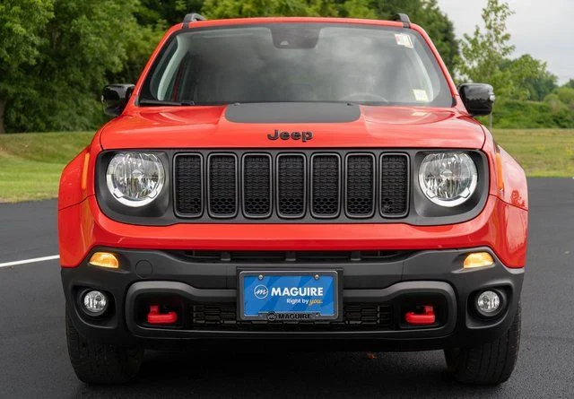 Used 2023 Red Jeep Trailhawk image 3