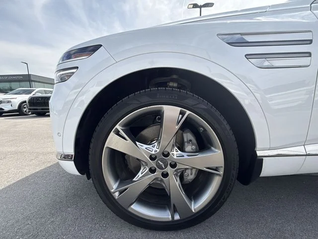 Used 2021 White Genesis 3.5T image 10