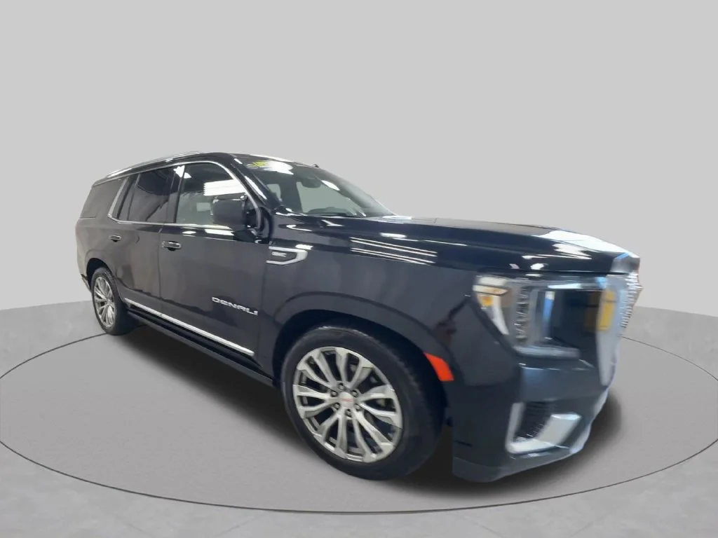 Certified Used 2022 ONYX BLACK GMC Denali image 2
