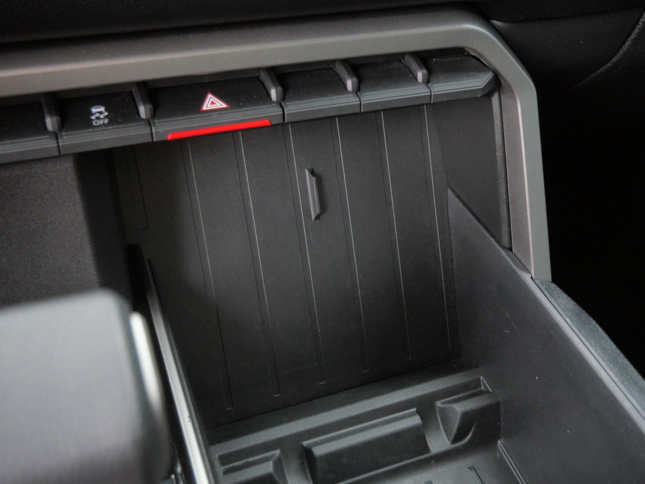 Used 2023 Midnight Black Metallic Toyota SR5 image 32
