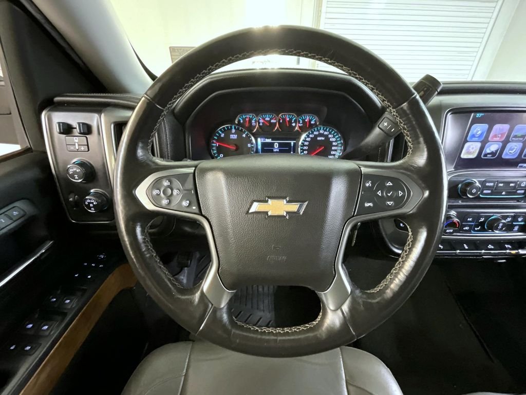 Used 2017 White Chevrolet LTZ image 11
