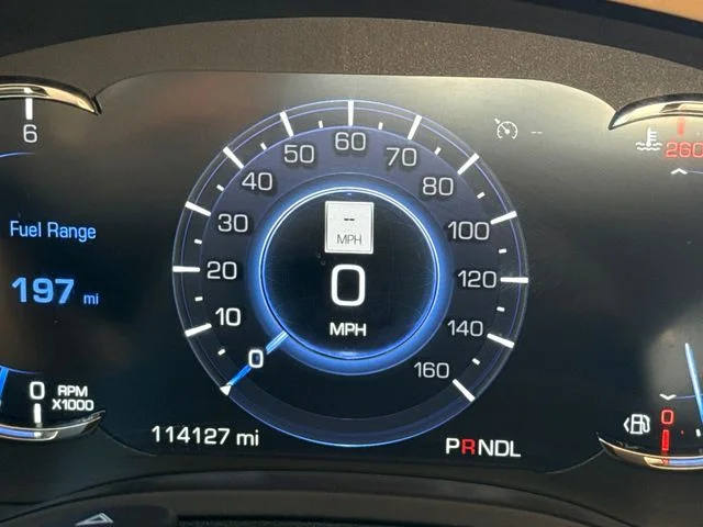 Used 2018 White Cadillac Platinum Edition image 30
