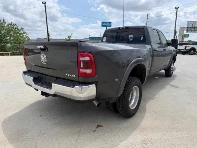 Used 2022 Granite Crystal Metallic Clearcoat Ram Laramie image 5