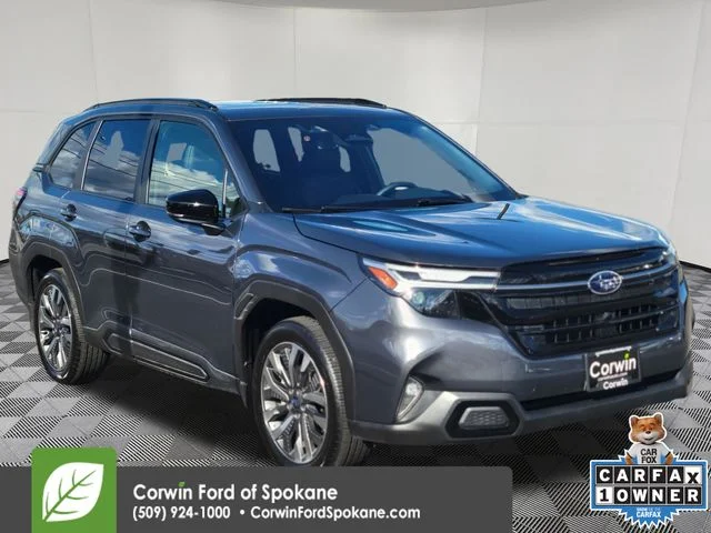 2025 Subaru Forester Touring's photo