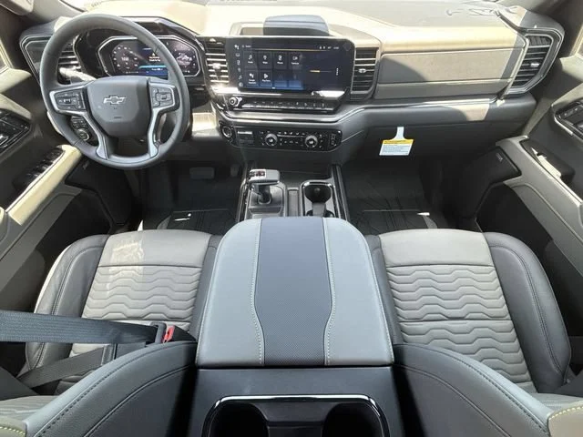 2026 Chevrolet Silverado 1500 ZR2 - Photo 12