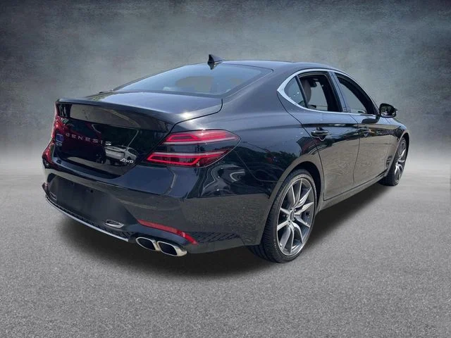 2023 GENESIS G70 Standard - Photo 10