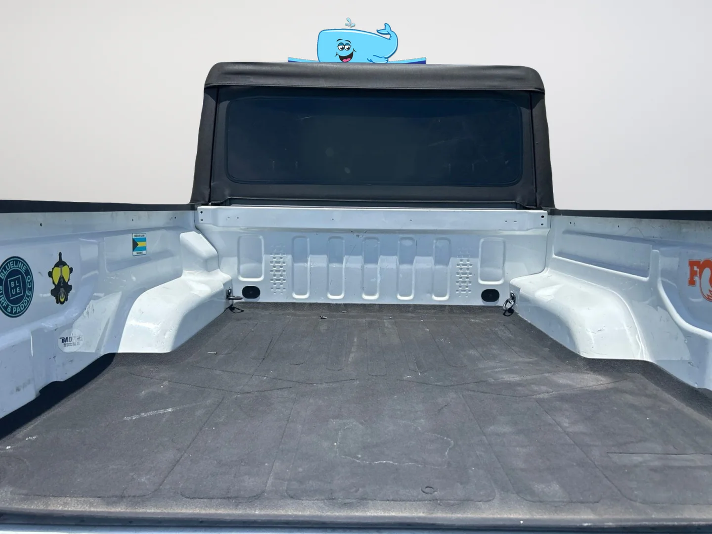 Used 2020 Bright White Clearcoat Jeep Sport image 36