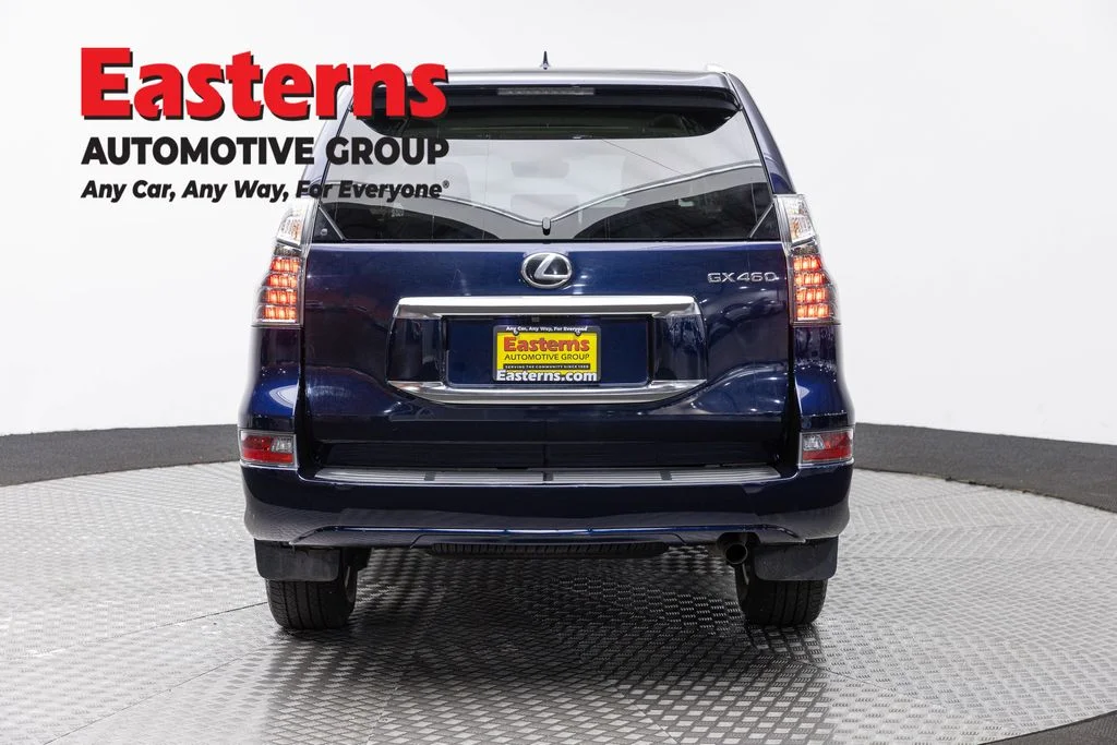 Used 2021 Blue Lexus 460 image 6