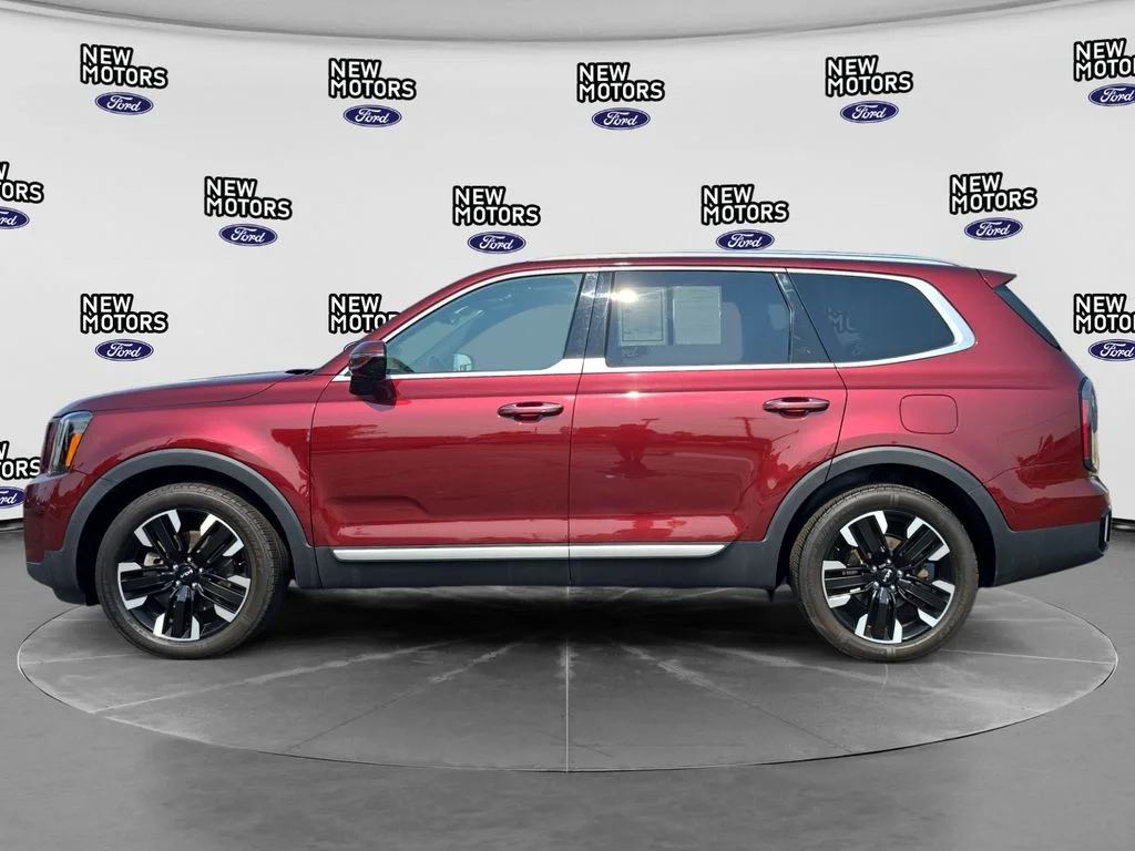 Used 2023 Red Kia SX-Prestige image 2