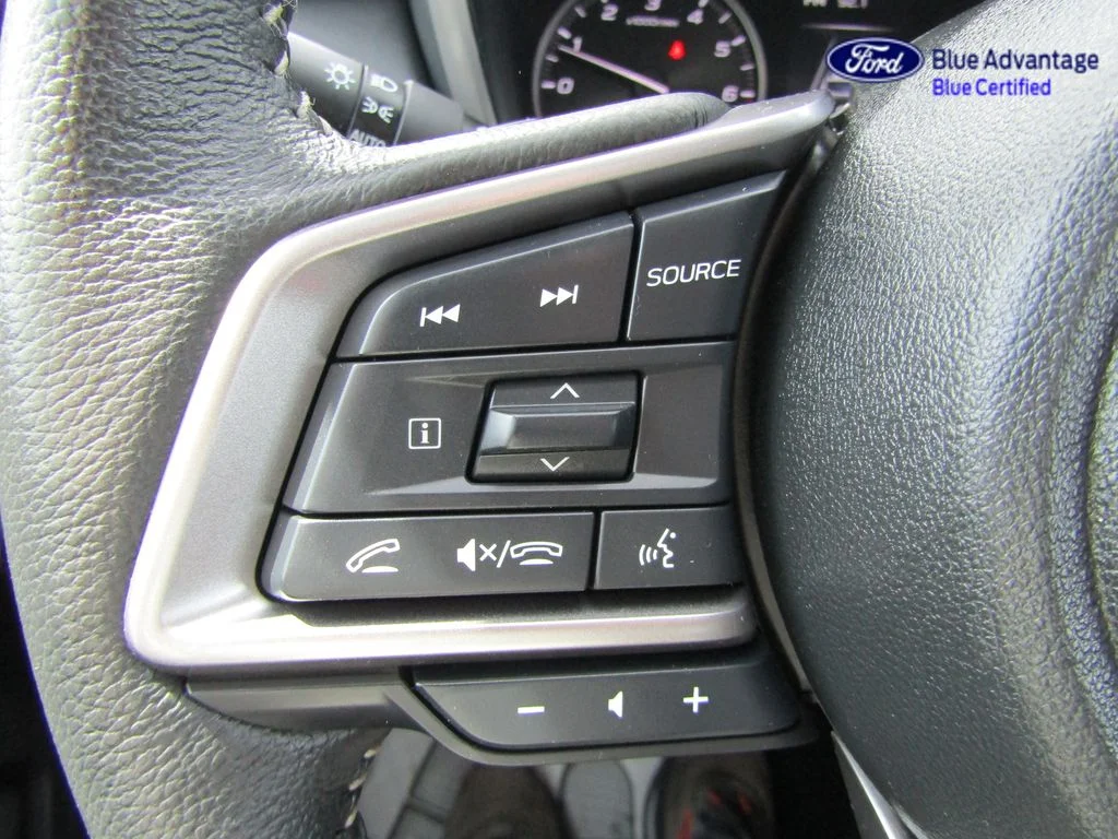 Certified Used 2025 Ice Silver Metallic Subaru Limited image 28