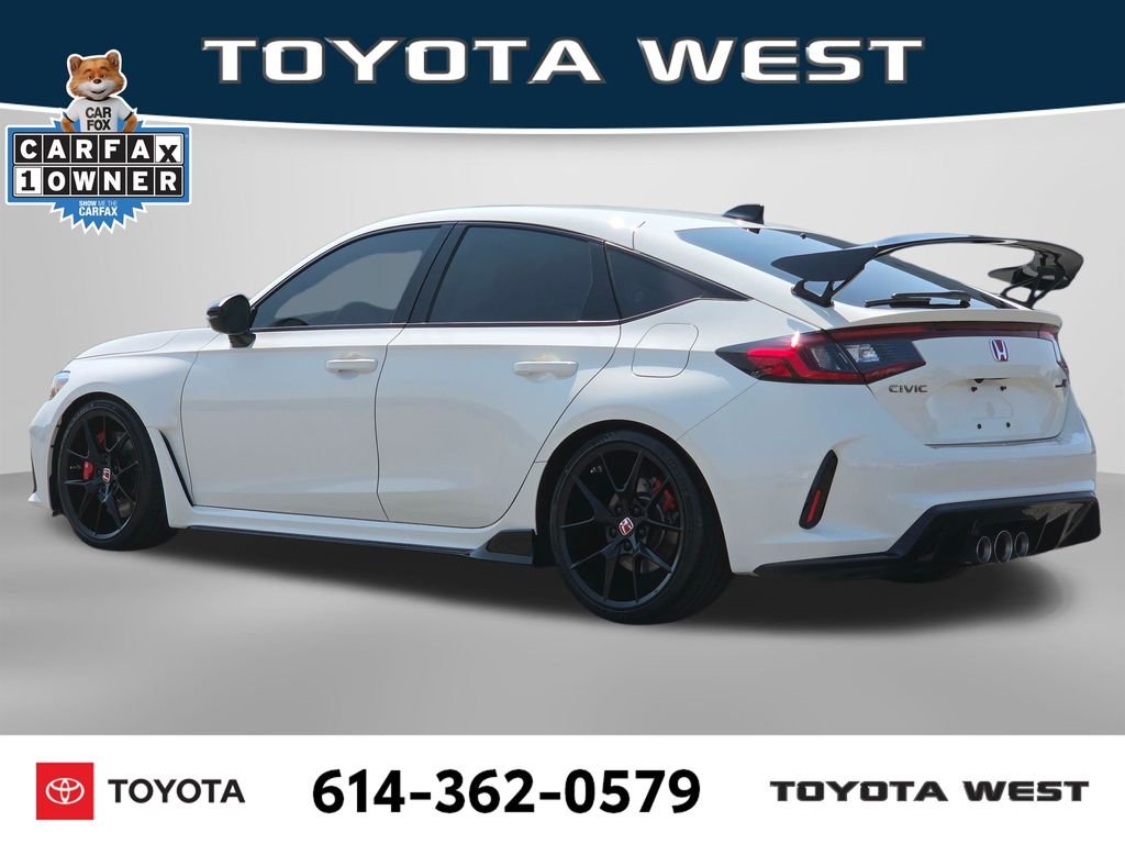 Used 2025 White Honda  image 9