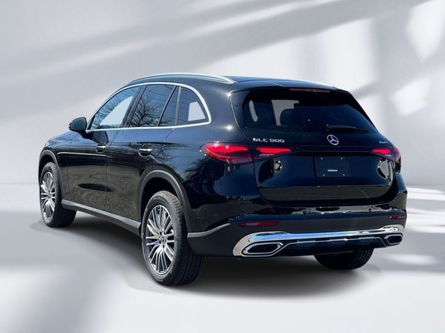 New 2026 Black Mercedes-Benz GLC 300 image 6