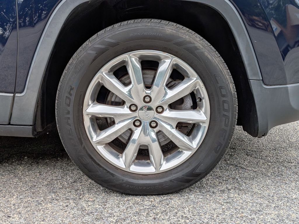 Certified Used 2016 Blue Jeep Limited image 29