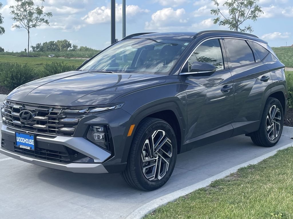 2026 Hyundai Tucson Limited HEV AWD's photo