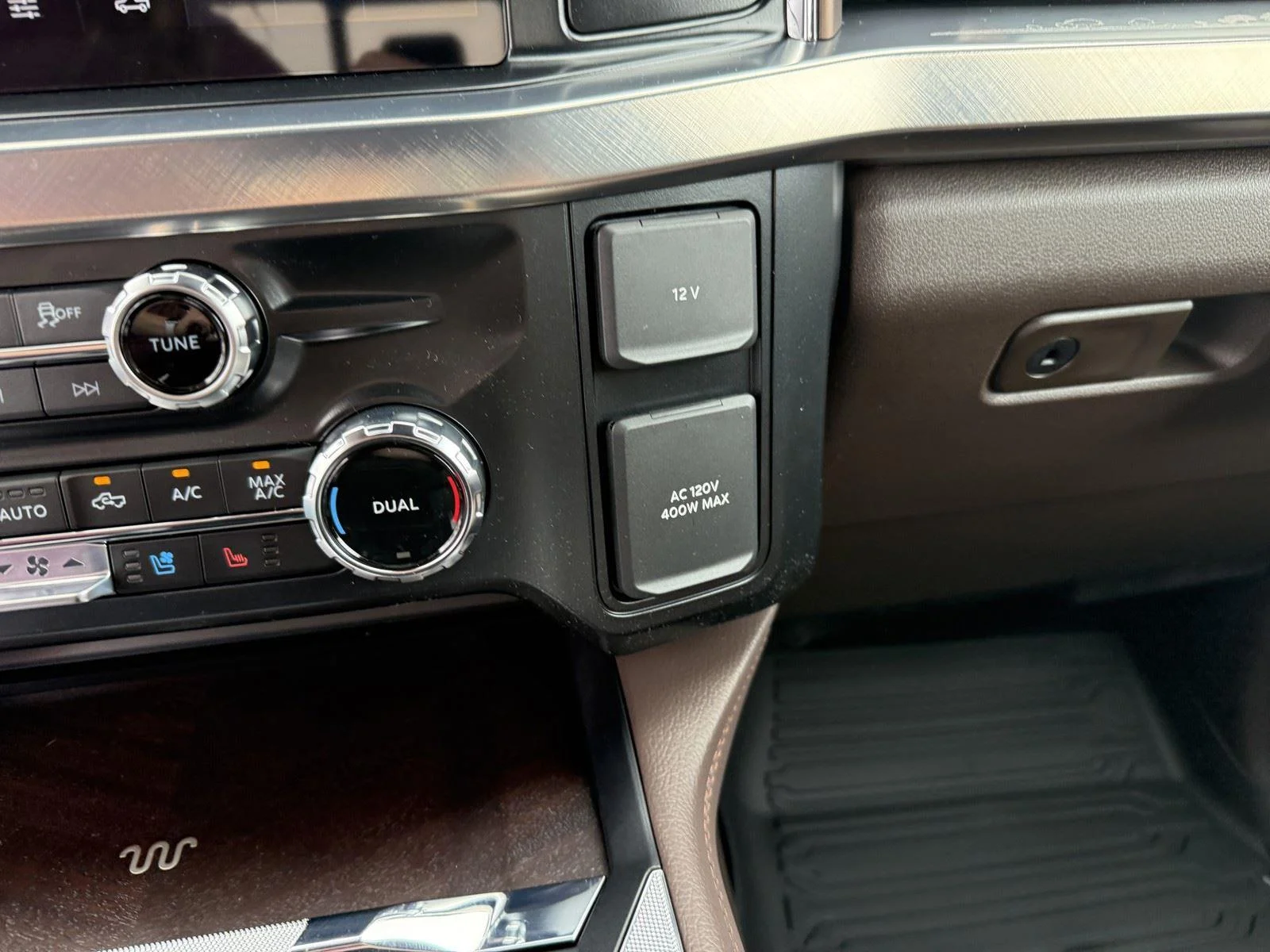 New 2026 Agate Black Metallic Ford F-250® King Ranch® image 23