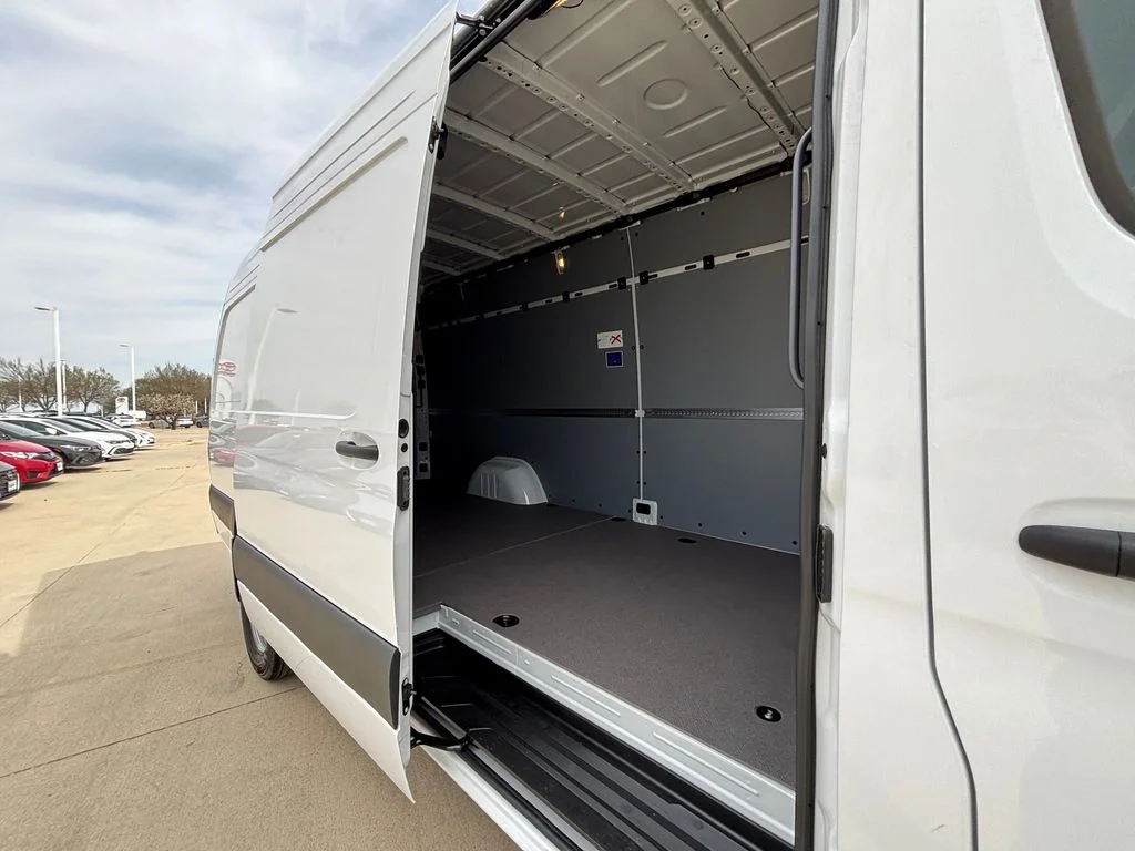 2025 Mercedes-Benz Sprinter Cargo Van Base - Photo 19