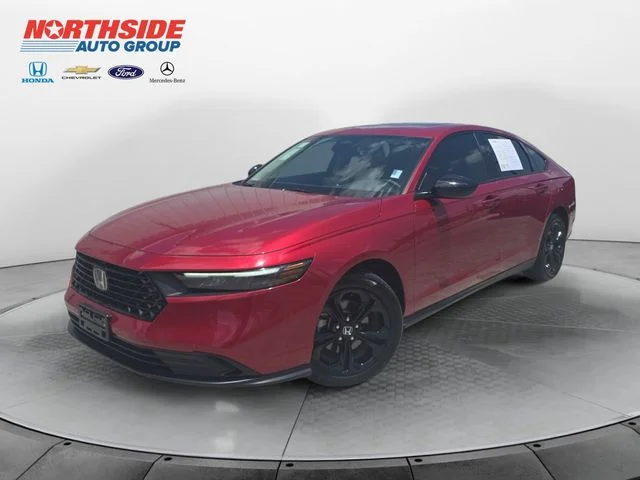 Certified Used 2025 Radiant Red Metallic Honda SE image 3