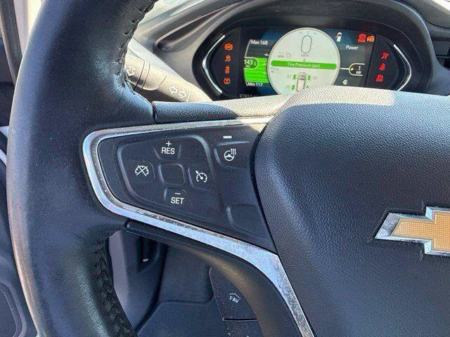 Used 2017 White Chevrolet LT image 26