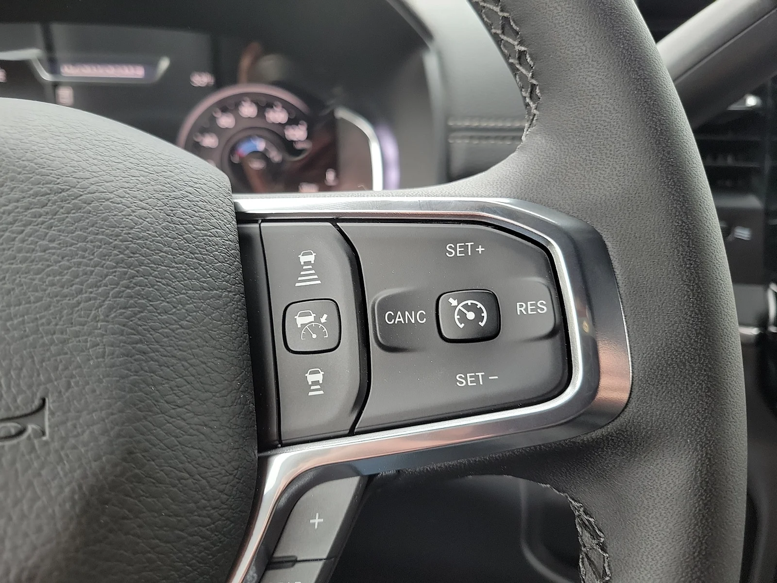 New 2026 PW7 Bright Whit Ram LARAMIE MEGA CAB 4X4 6