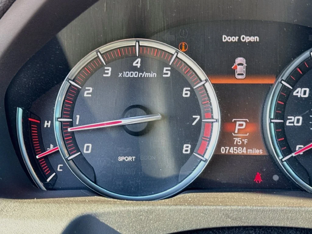 Used 2018 Red Acura 3.5L V6 image 14